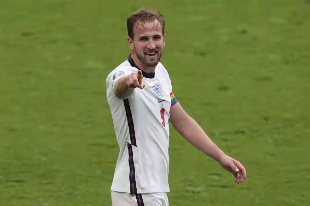 谁都知道巴, 凯恩就不一